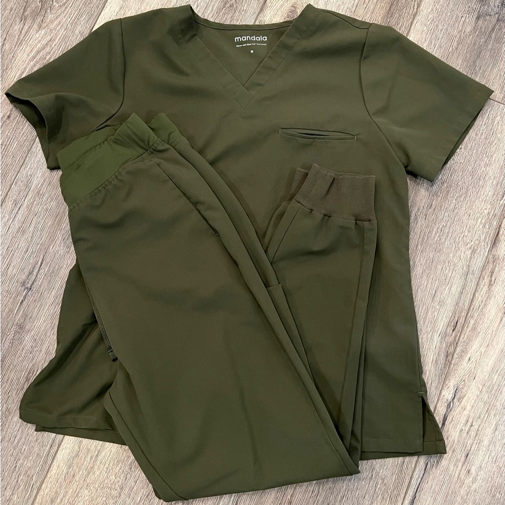 Mandala scrubs olive green